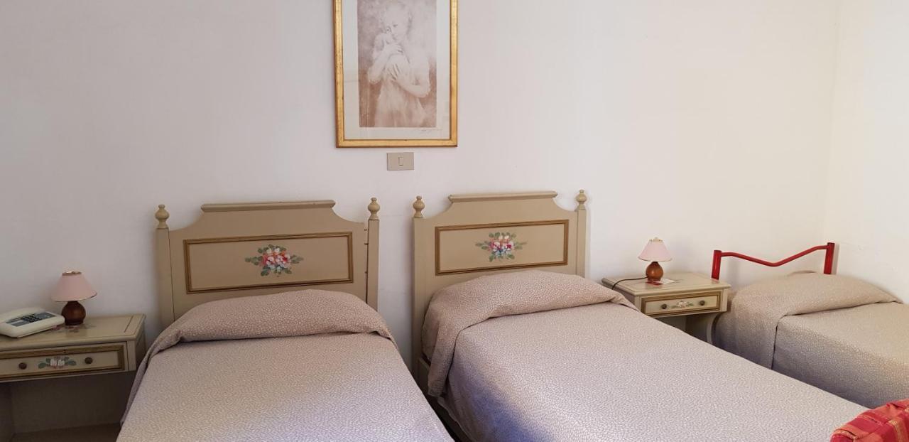 Albergo Natucci モンテカティーニ・テルメ エクステリア 写真