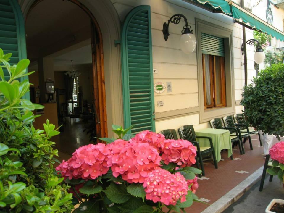 Albergo Natucci モンテカティーニ・テルメ エクステリア 写真